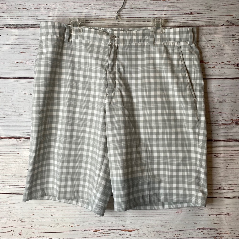 Nike Golf Dri Fit Size 38 Shorts